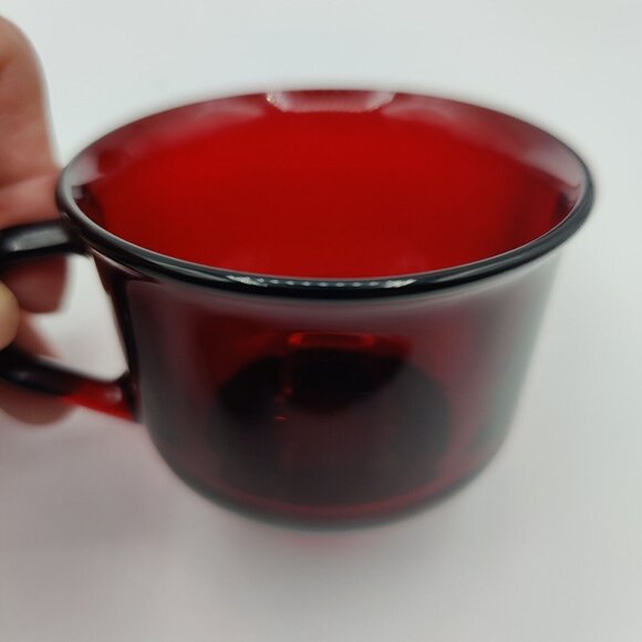 Vintage Arcoroc Ruby Red Glass Cups Set of 4 Made in France MCM - Picture 4 of 6